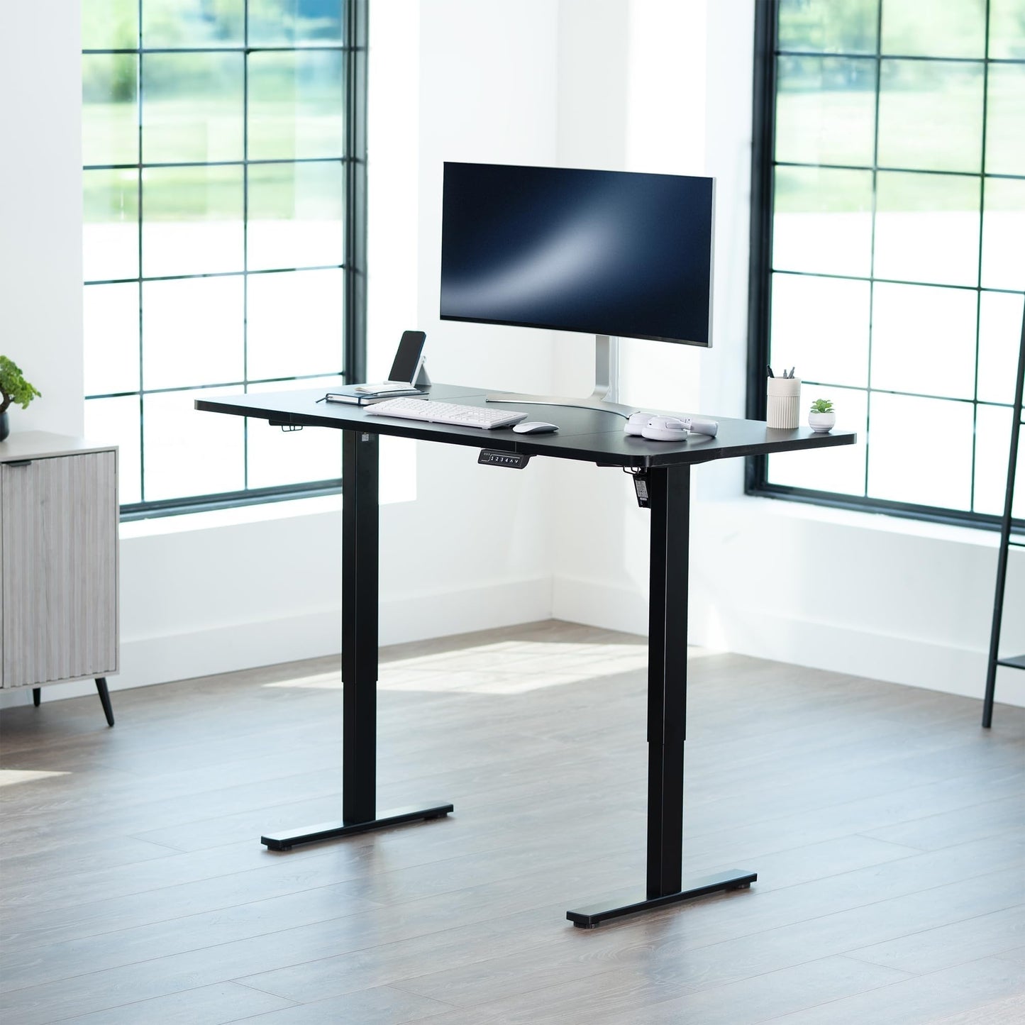 EasyLift Electric Height Adjustable Desk | Ergonomic Sit-Stand Work from Home Table | 4 Memory Presets | Silent Motor | 1200 x 600 mm Thick Top | 5 Years Warranty | Black